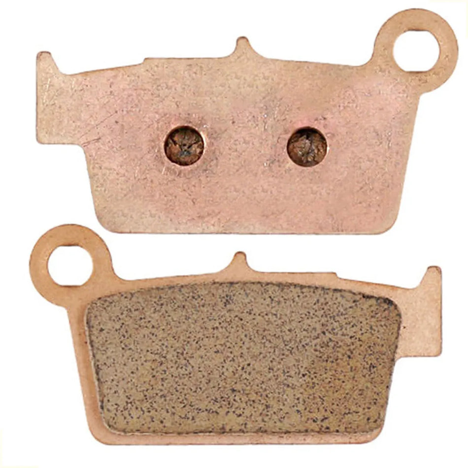 BALATAS DE FRENO TRASERO K KX 250F 04-26 - KX 450 06-26 - KX 250X/450X 21-26 - Y YZ 125/250 03-26 - YZ 250F/450F 03-26 - YZ 250FX/450FX 15-26 - WR 250F/450F 03-26 - GAS GAS EC 125 09-11 - EC 250/300 09-19 - EC 250F 10-15 - PROX